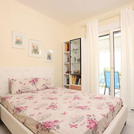 Holiday Apartment Siviri דירה סיווירי