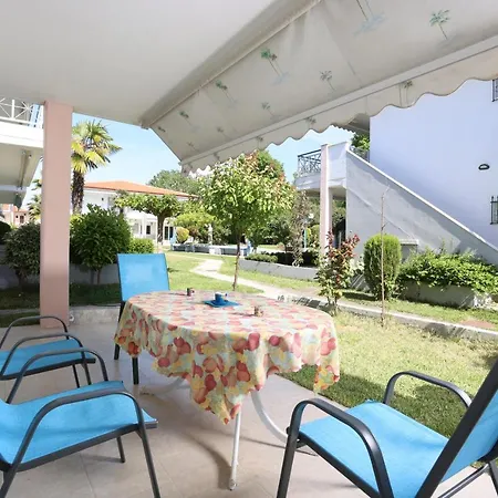 דירה Holiday Apartment Siviri סיווירי